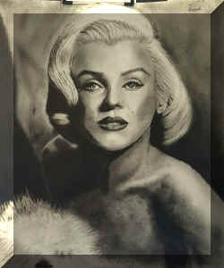 Marilyn Monroe.jpg (80286 bytes)