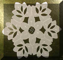 L92RoundLace.jpeg (41961 bytes)